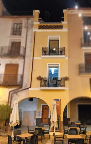 Plaça de l'Almudí, where else!